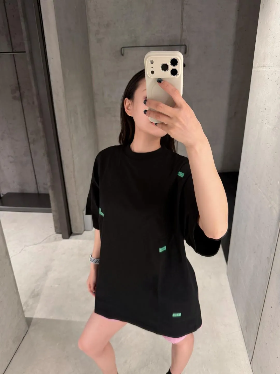 26099
